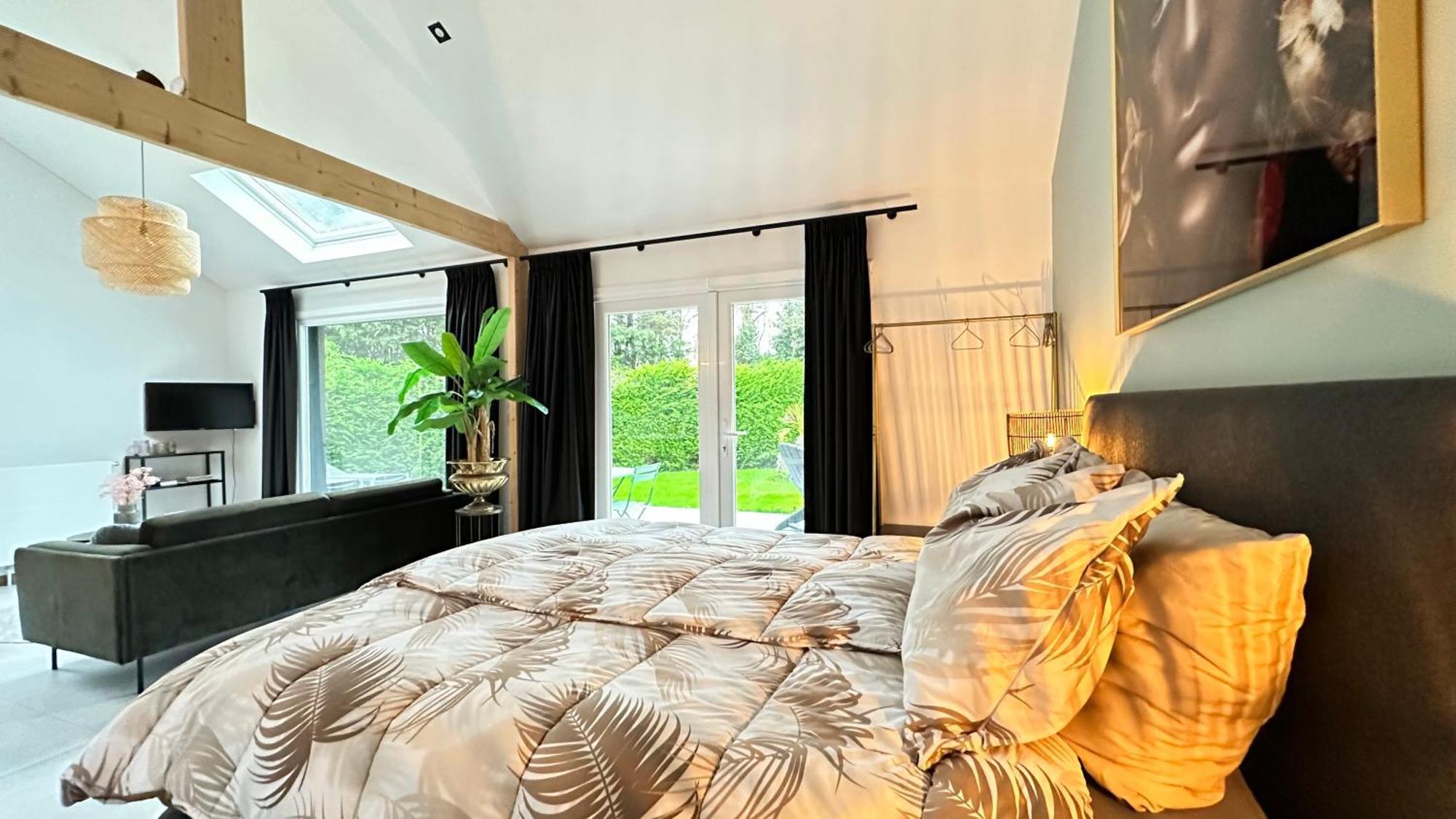 Bed and Breakfast Slapen Bij De Zeeuwse Lala IJzendijke Zewnętrze zdjęcie